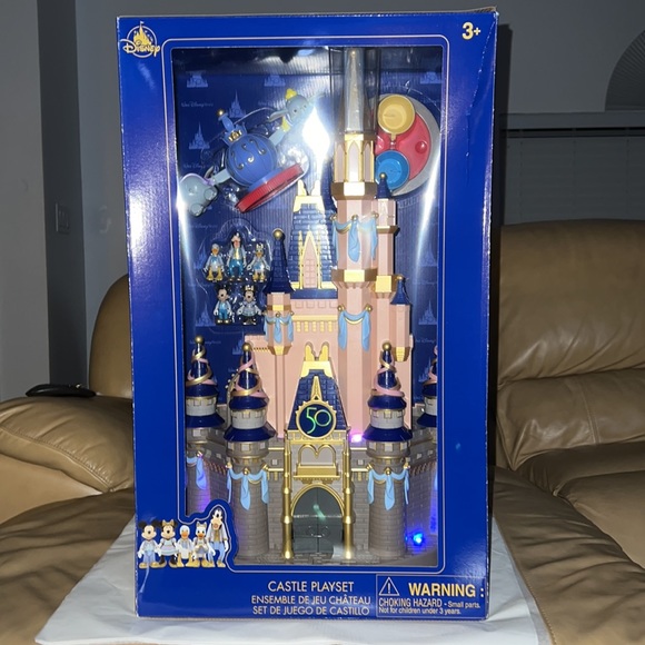 DISNEY Cinderella Castle Light Up Play Set Walt Disney World 50th Annive… - Picture 8 of 17